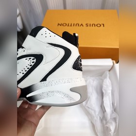 LV 2023 осень-зима, новейшая модель Trainer2 Louis Vuitton FW бас