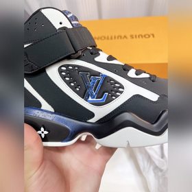 LV 2023 осень-зима, новейшая модель Trainer2 Louis Vuitton FW бас