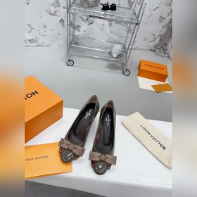 Lv 22 осенне-зимняя новинка — туфли с круглым носком и бантиком,