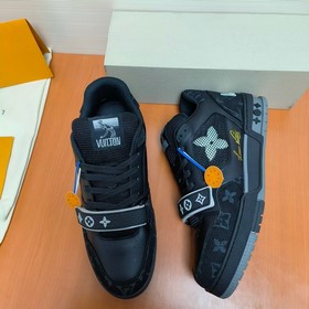 LV версия высшего качества Мода на LV Trainer Спортивные кроссовк
