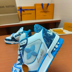 LV версия высшего качества Мода на LV Trainer Спортивные кроссовк