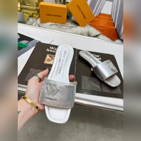 Плоская подошва Louis Vuitton (LV) Новые тапочки, одновременно по