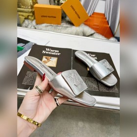 Плоская подошва Louis Vuitton (LV) Новые тапочки, одновременно по