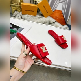 Плоская подошва Louis Vuitton (LV) Новые тапочки, одновременно по