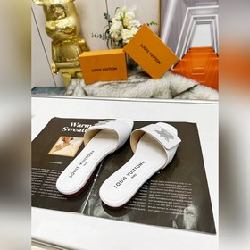 Плоская подошва Louis Vuitton (LV) Новые тапочки, одновременно по