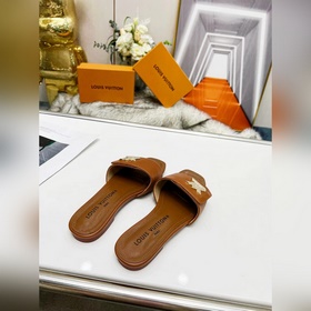 Плоская подошва Louis Vuitton (LV) Новые тапочки, одновременно по
