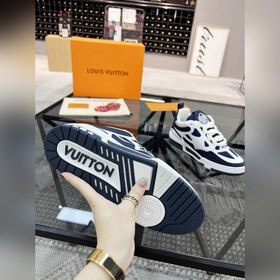 LV Road Street Gods popular sports sneakers are now available in 