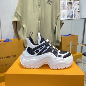 LV | Louis Vuitton 223 Новинки ранней весны 2023 года Новинка в