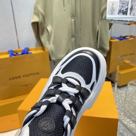 LV | Louis Vuitton 223 Новинки ранней весны 2023 года Новинка в