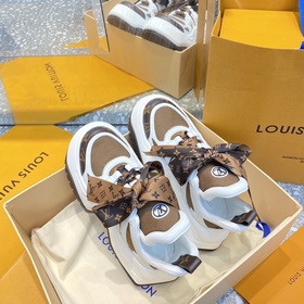 LV | Louis Vuitton 223 Новинки ранней весны 2023 года Новинка в
