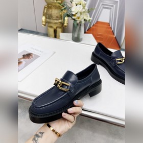 LV Louis Vuitton новые лодочки с кожаной цепочкой, материал： кожа