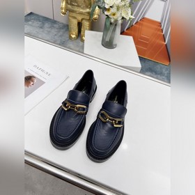 LV Louis Vuitton новые лодочки с кожаной цепочкой, материал： кожа
