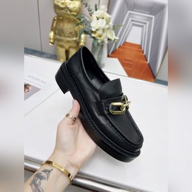 LV Louis Vuitton новые лодочные туфли с кожаной цепочкой, материа