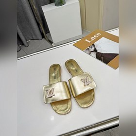LOUIS VUITTON Луи Виттон 2023 новая весенняя коллекция. Эти плоск