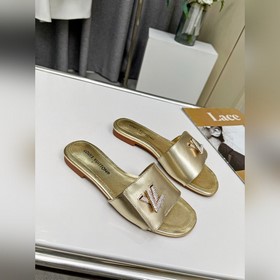 LOUIS VUITTON Луи Виттон 2023 новая весенняя коллекция. Эти плоск