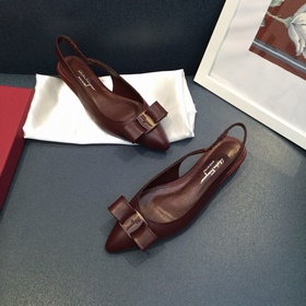 Salvatore Ferragamo Viva 2.0 Туфли на каблуке с открытым носком и