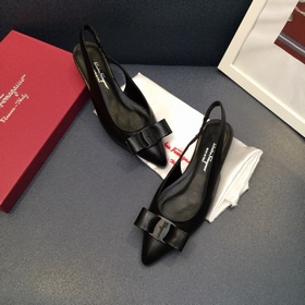 Salvatore Ferragamo Viva 2.0 Туфли на каблуке с капелькой Новая 