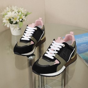 Синхронизированные кроссовки для пар от Louis Vuitton, модель Run