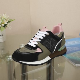 Синхронизированные кроссовки для пар от Louis Vuitton, модель Run