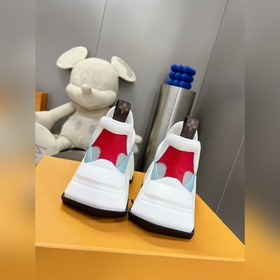 #Лучшие женские туфли LV Cruise23 Archlight2.0, представленные на