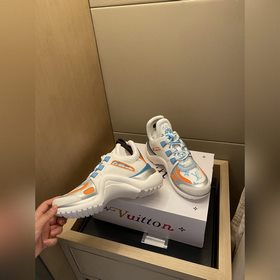Транк-шоу LV Louis Vuitton, лучшая версия кроссовок «папа», три п