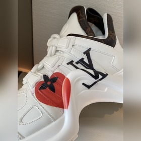 Транк-шоу LV Louis Vuitton, лучшая версия кроссовок «папа», три п