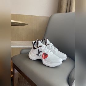 Транк-шоу LV Louis Vuitton, лучшая версия кроссовок «папа», три п