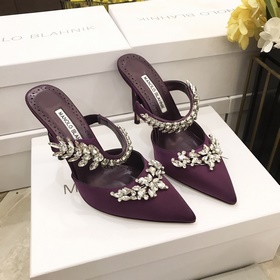 MANOLO BLAHNIK 9 см каблук LURUM» туфли-муле из шелкового атласа