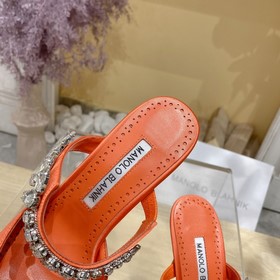 MANOLO BLAHNIK 9-сантиметровые туфли на высоком каблуке LURUM из 