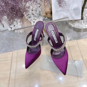 MANOLO BLAHNIK 9 см каблук LUTARA» туфли-муле из шелка с кристалл