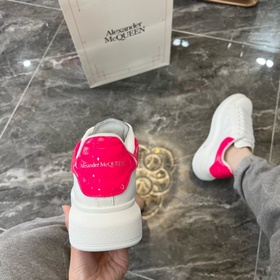 Одновременная продажа в магазинах McQueen Модные универсальные б