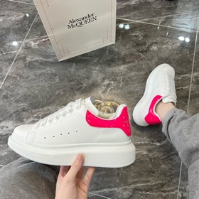 Одновременная продажа в магазинах McQueen Модные универсальные б