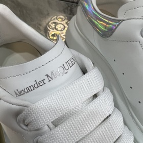 Одновременная продажа в магазинах McQueen Модные универсальные б