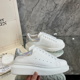 Одновременная продажа в магазинах McQueen Модные универсальные б