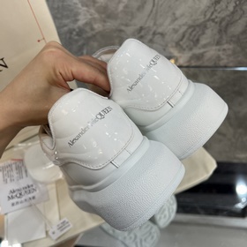 Одновременная продажа в магазинах McQueen Модные универсальные б