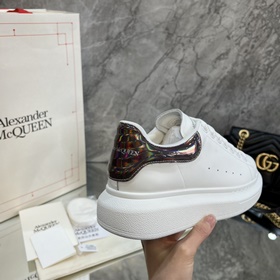 Одновременная продажа в магазинах McQueen Модные универсальные б