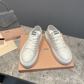 Miumiu 2023 весна-лето новые кеды Верх： джинсовая ткань Подкладка