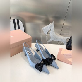 Покупка по доверенности MIUMIU 2023 весна-лето, новейшая коллекци