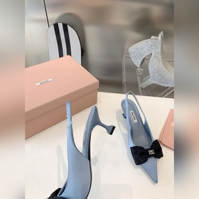 Покупка по доверенности MIUMIU 2023 весна-лето, новейшая коллекци