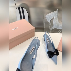 Покупка по доверенности MIUMIU 2023 весна-лето, новейшая коллекци