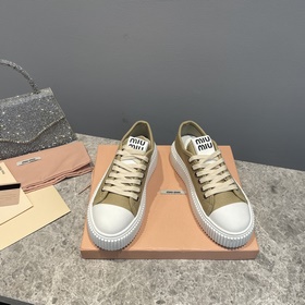 Miumiu 2023 весна-лето новые кеды Верх： джинсовая ткань Подкладка