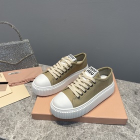 Miumiu 2023 весна-лето новые кеды Верх： джинсовая ткань Подкладка