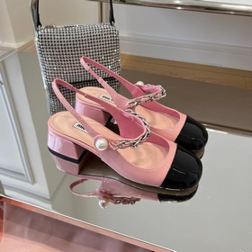 MiuMiu лакированные туфли на каблуке с задним ремешком «Белый» Ма