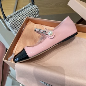MiuMiu лакированные балетки на плоской подошве | Высочайшее качес