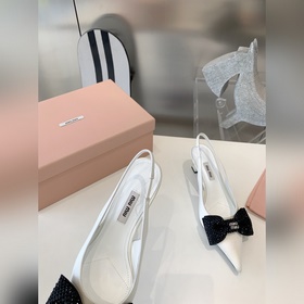 Покупка на заказ MIUMIU Miu 2023 весна-лето, новая коллекция попу