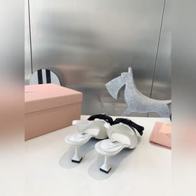 Покупка на заказ MIUMIU Miu 2023 весна-лето, новая коллекция попу