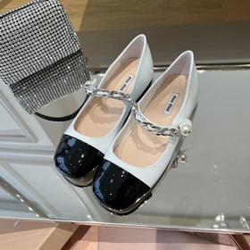 MiuMiu лаковые балетки на плоской подошве | Высочайшее качество «