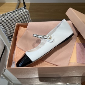 MiuMiu лаковые балетки на плоской подошве | Высочайшее качество «