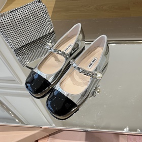 MiuMiu лакированные балетки на плоской подошве | Высочайшее качес