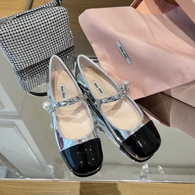 MiuMiu лакированные балетки на плоской подошве | Высочайшее качес